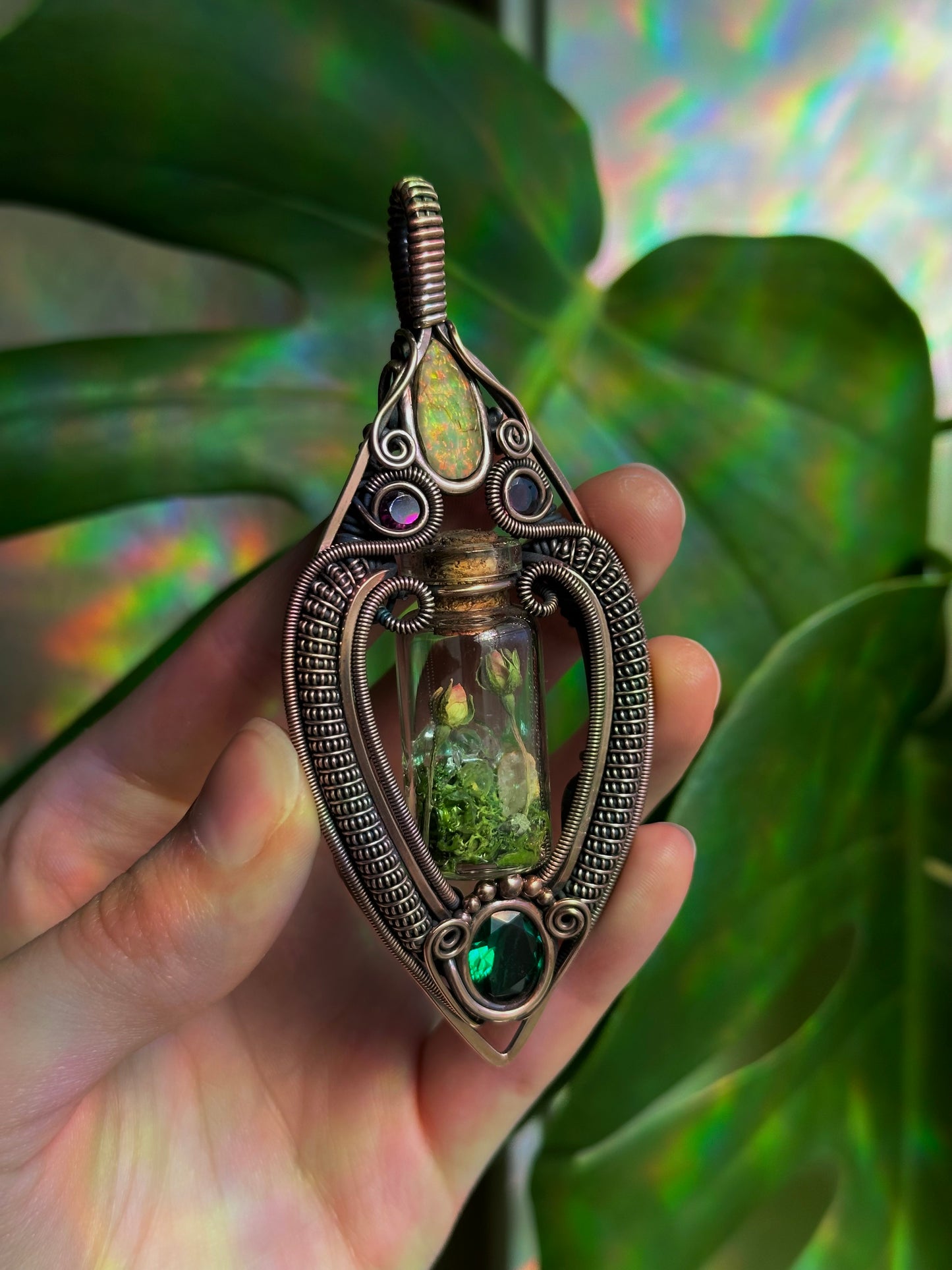 Emerald Rose Garden Terrarium Amulet