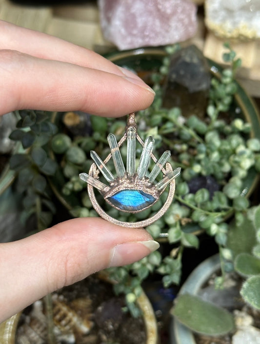 Labradorite and Quartz point eye amulet