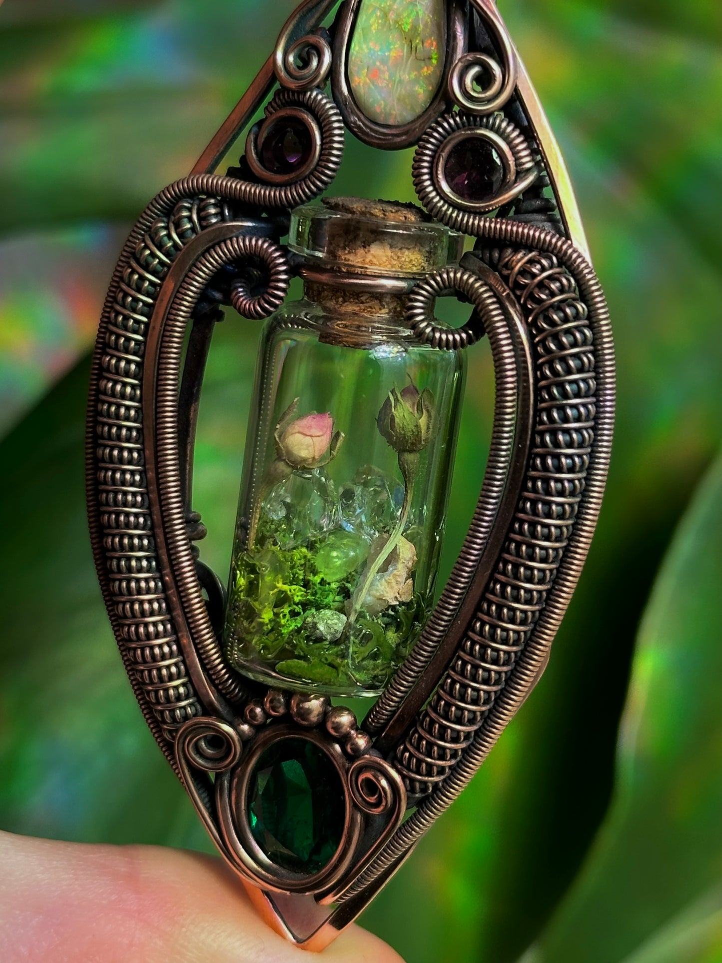 Emerald Rose Garden Terrarium Amulet