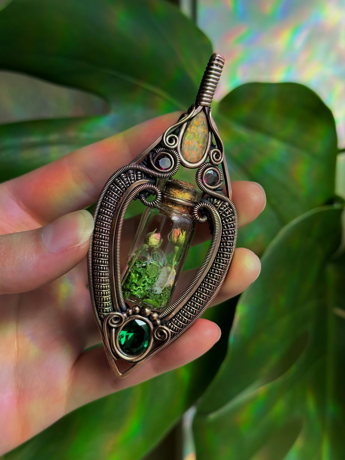 Emerald Rose Garden Terrarium Amulet